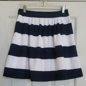 BANANA REPUBLIC Striped Navy White Striped A-line Skirt Cotton SIZE 2